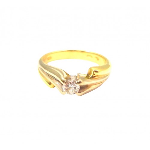 ANELLO SOLITARIO IN ORO GIALLO E BIANCO 18 KT CON DIAMANTE TAGLIO BRILLANTE