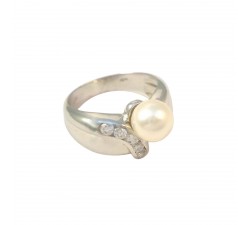 ANELLO DA DONNA IN ORO BIANCO 18 KT CON PERLA E ZIRCONI