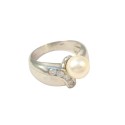 ANELLO DA DONNA IN ORO BIANCO 18 KT CON PERLA E ZIRCONI